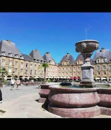 Ideal ,salle De Cinema , Jardin ,terrasse